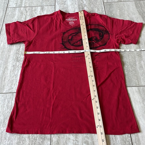 Preloved Ecko Unltd V neck short sleeves Shirt red & black for men (2 pcs) - Picture 2 of 11